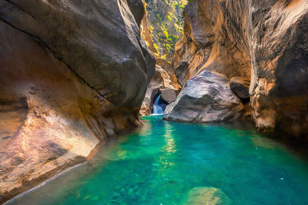 Saklıkent kanyonu ve milli parkı